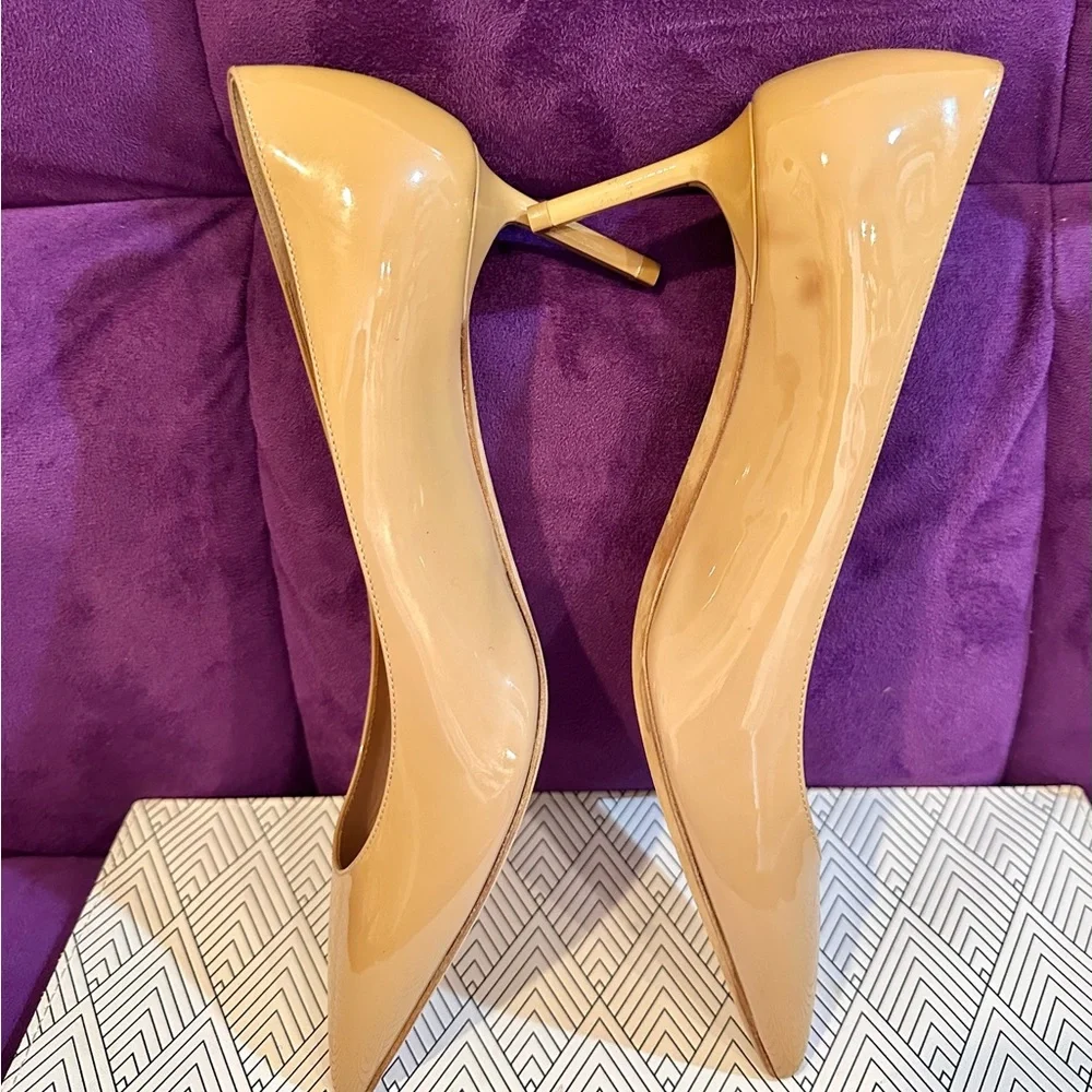Saint Laurent Beige Patent Leather Heels. Size 37.5-7.5us - Picture 4 of 8